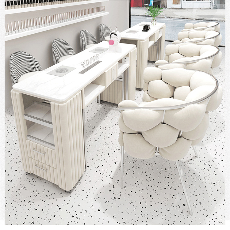 طاولة وكرسي مانيكير للتصميم ال - مراجعة Interior Design Nail Salon وسعره